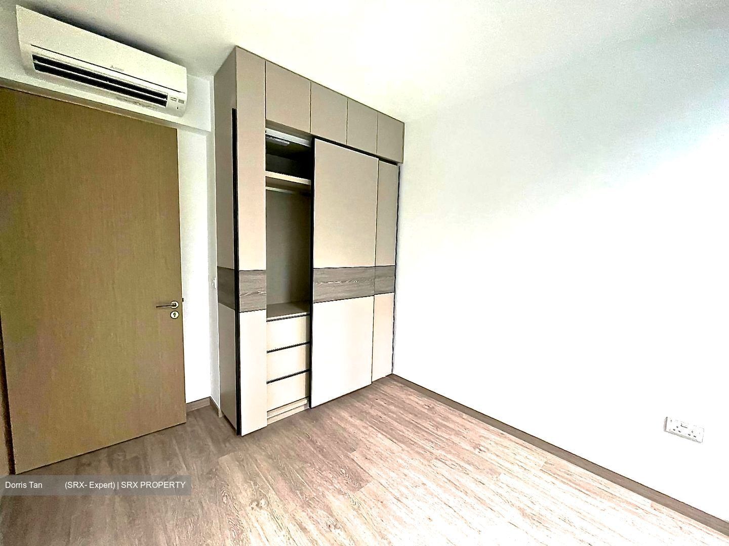 The Tapestry (D18), Condominium #404500701
